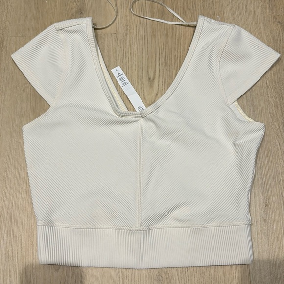 NEW Lululemon yoga top, size 6 - Picture 1 of 2